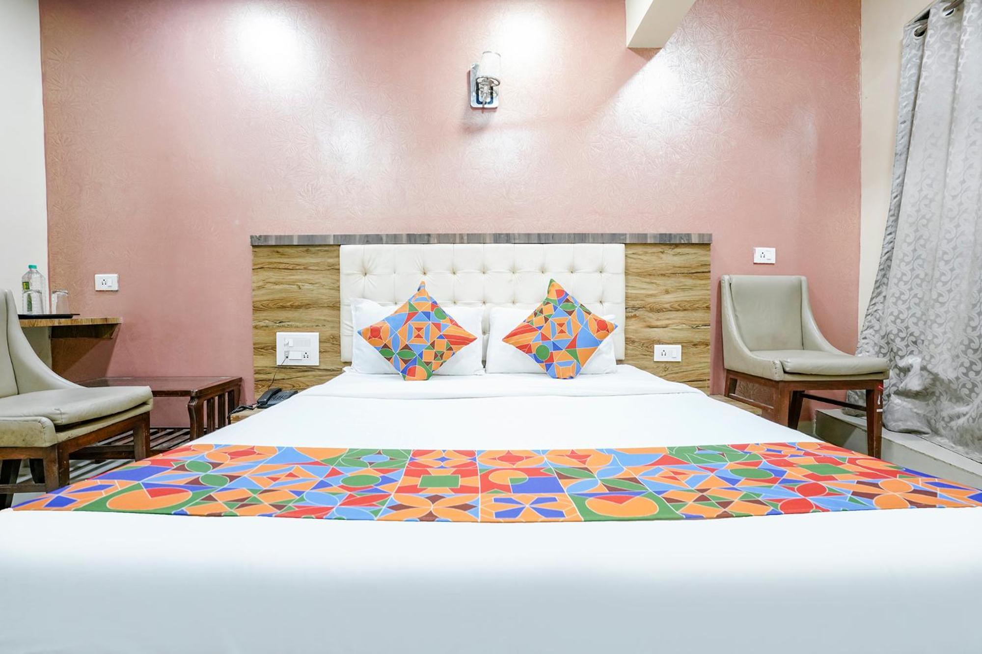 Fabexpress Sarah Gold - Nr Nesco Exhibition Center Hotel Mumbai Exterior foto