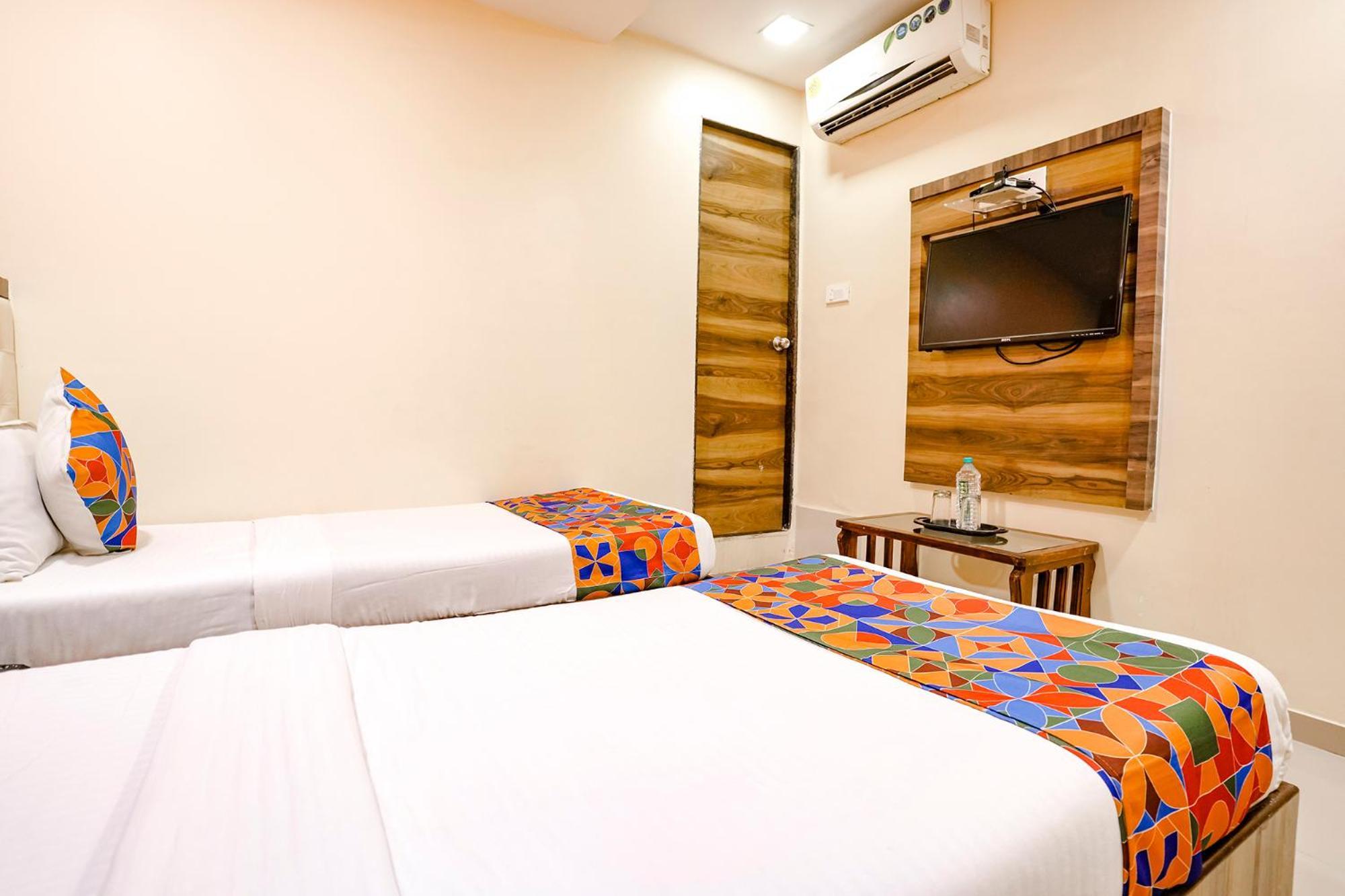 Fabexpress Sarah Gold - Nr Nesco Exhibition Center Hotel Mumbai Exterior foto